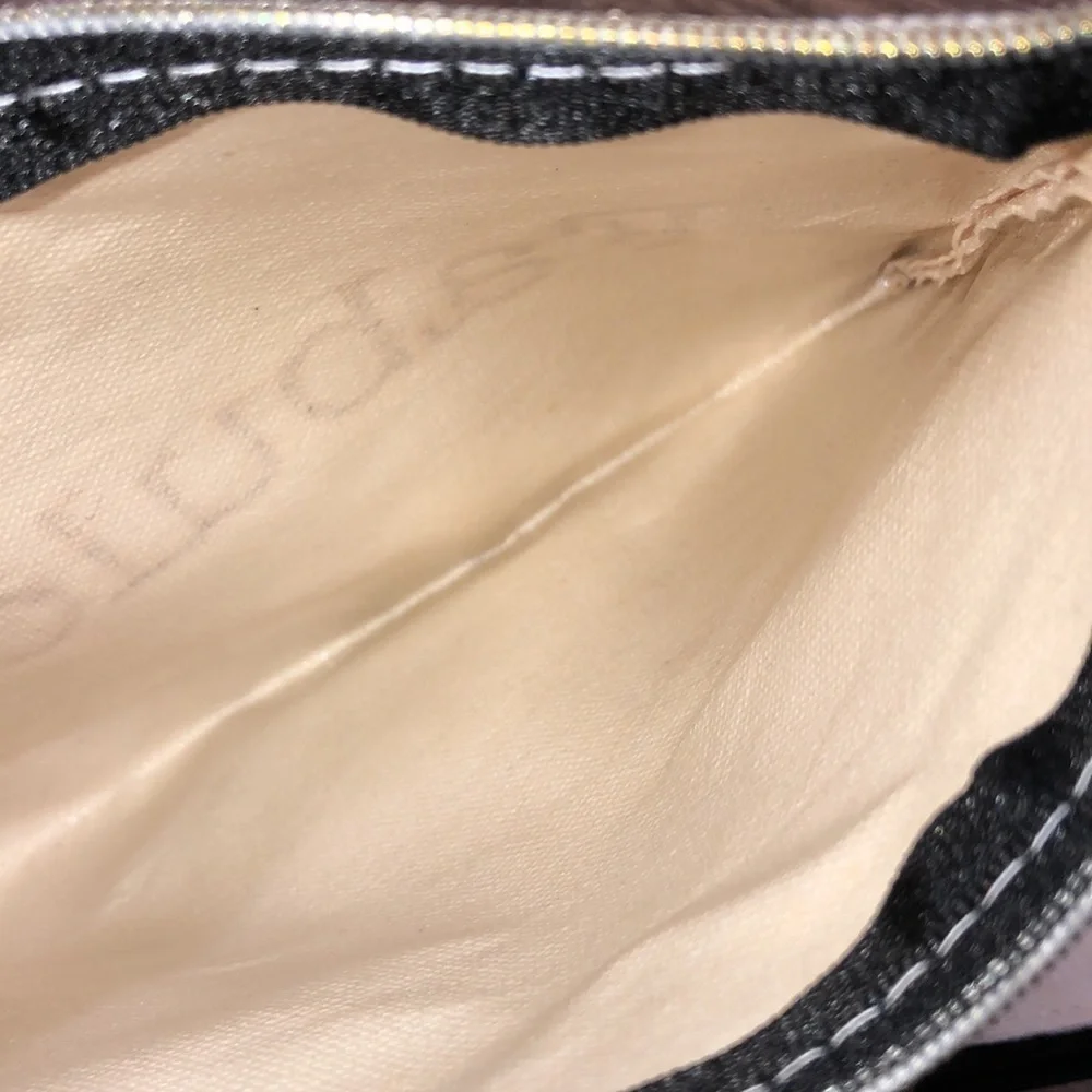 2 adorable cosmetics travel bags